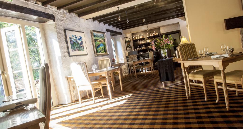 The Cross At Kingussie Hotel ภายนอก รูปภาพ